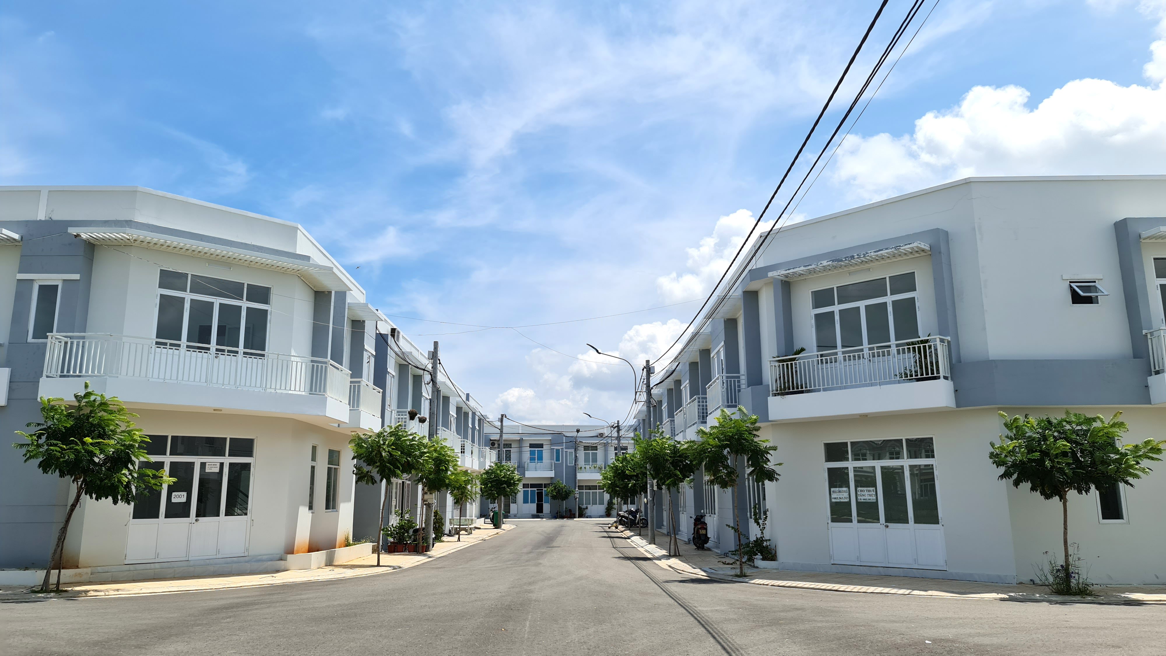 Lương 10 triệu đồng/ tháng nên thuê nhà hay mua nhà ở Bình Thuận?